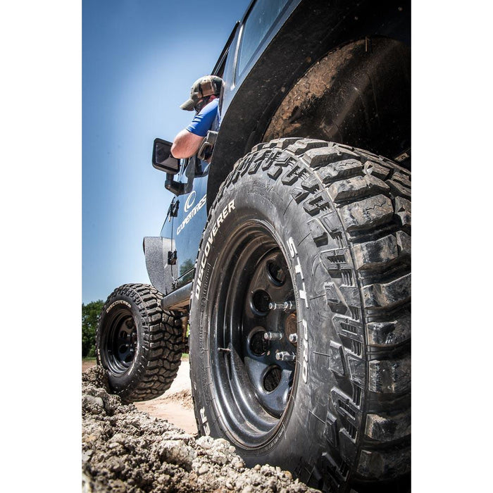 31/10.50R15 COOPER DISCOVERER STT PRO (109Q)-tyres.co.za